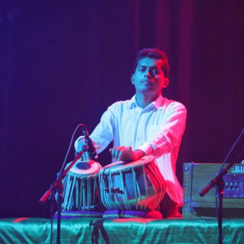 Sarim Ashrafi playing Tabla in Dastan e Syed 2019